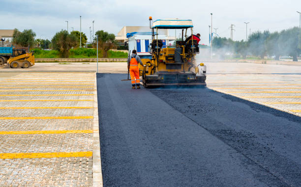 Best Interlocking Paver Driveways in Macom, IL